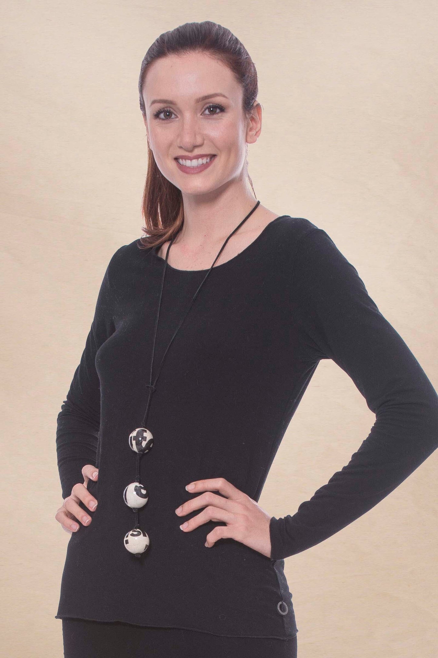 Amy Bamboo Long Sleeve Top Black Sensify