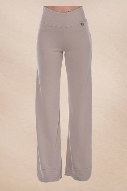 Lorrie Bamboo trousers sand