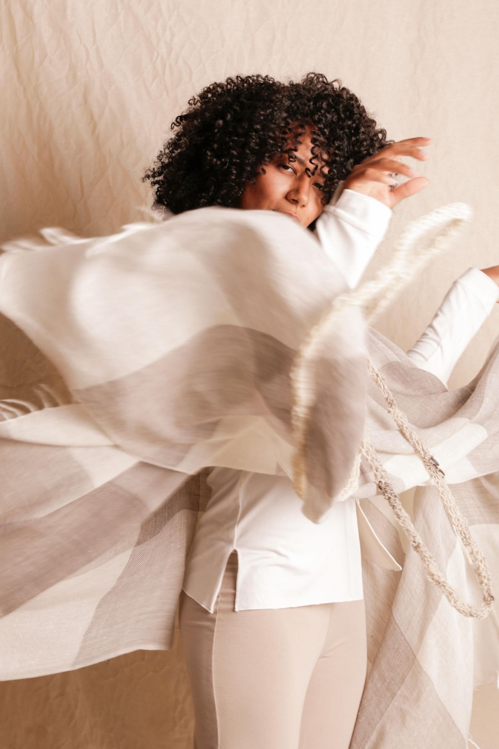 Natural cashmere wrap sensify by laila sorensen (1)